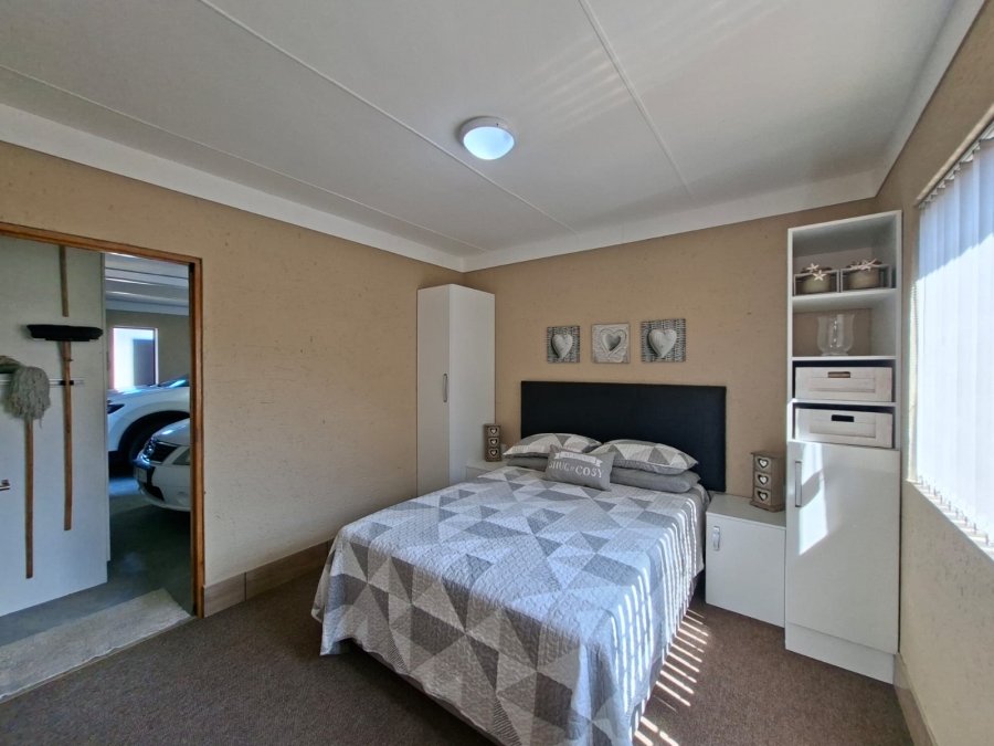 3 Bedroom Property for Sale in Reebok Western Cape